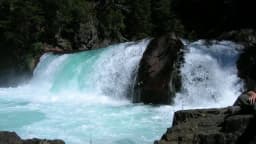Cascada de los Alerces y Seis Lagos
