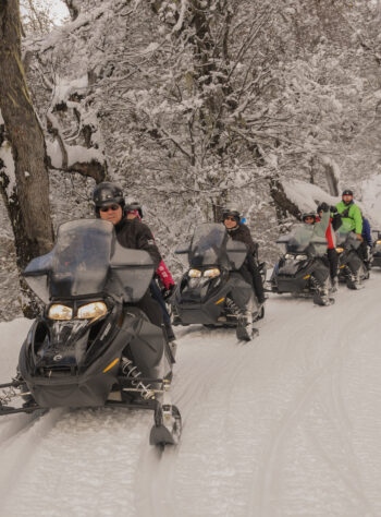 Come to La Cueva After Ski: Relax in the Mountain with Dinner and Dreamscapes