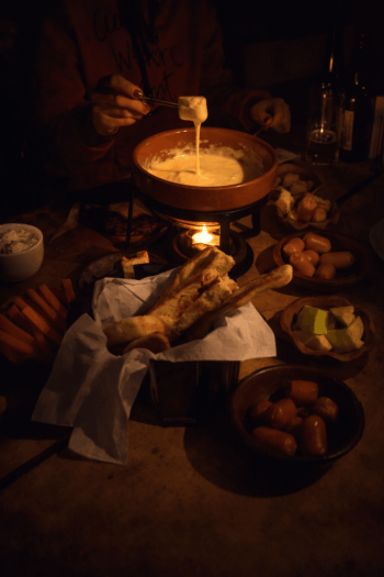 Enchanted Night: Dinner at Mountain Hut with 4x4 Ascent